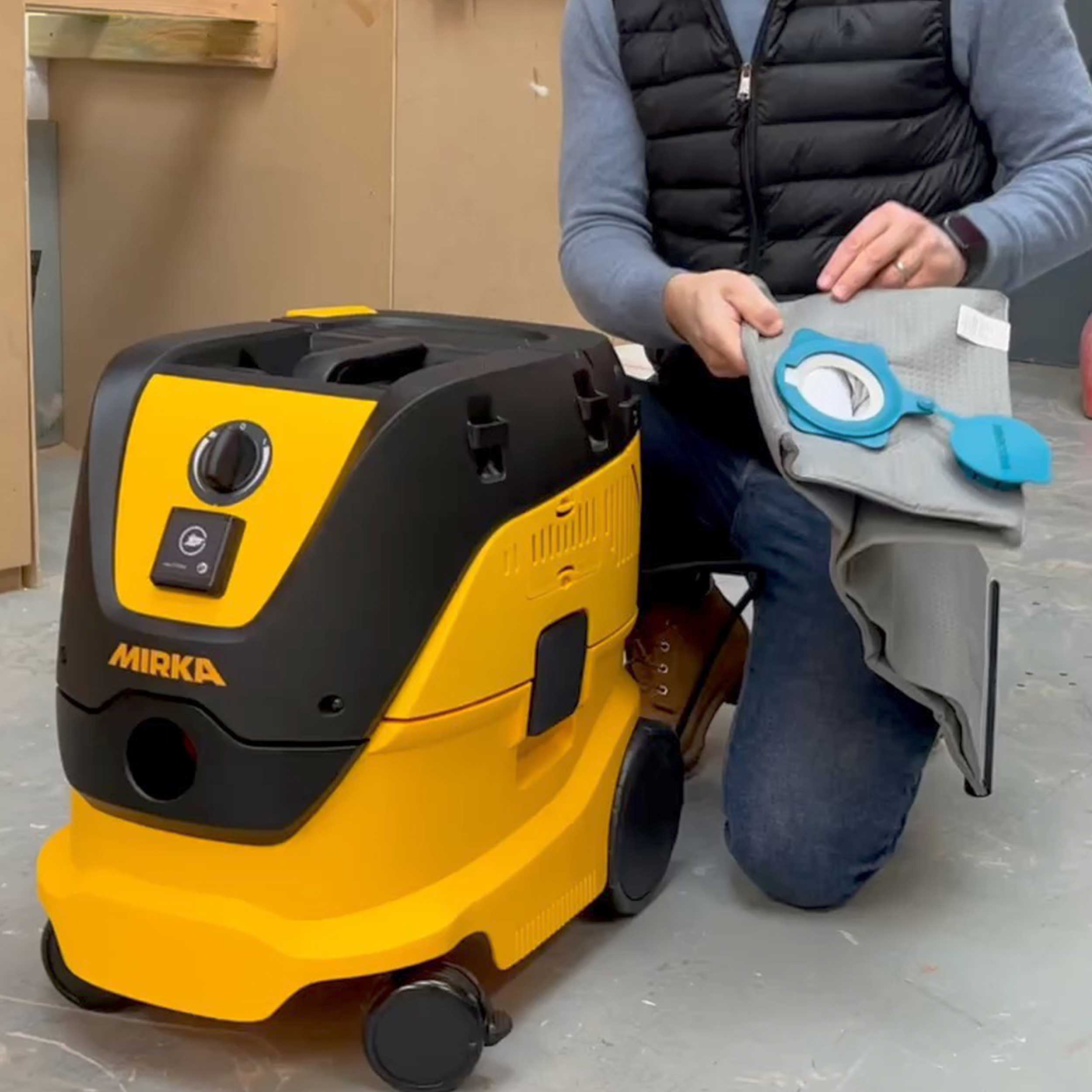 Reusable dust bag for Mirka 1230 LM fitted inside the dust extractor